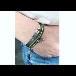 ☘️ LUCKY Bundle ☘️